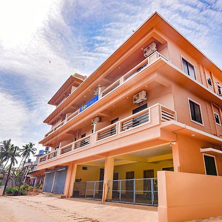 Fabhotel Baga Tulip - 500M From Baga Beach المظهر الخارجي الصورة