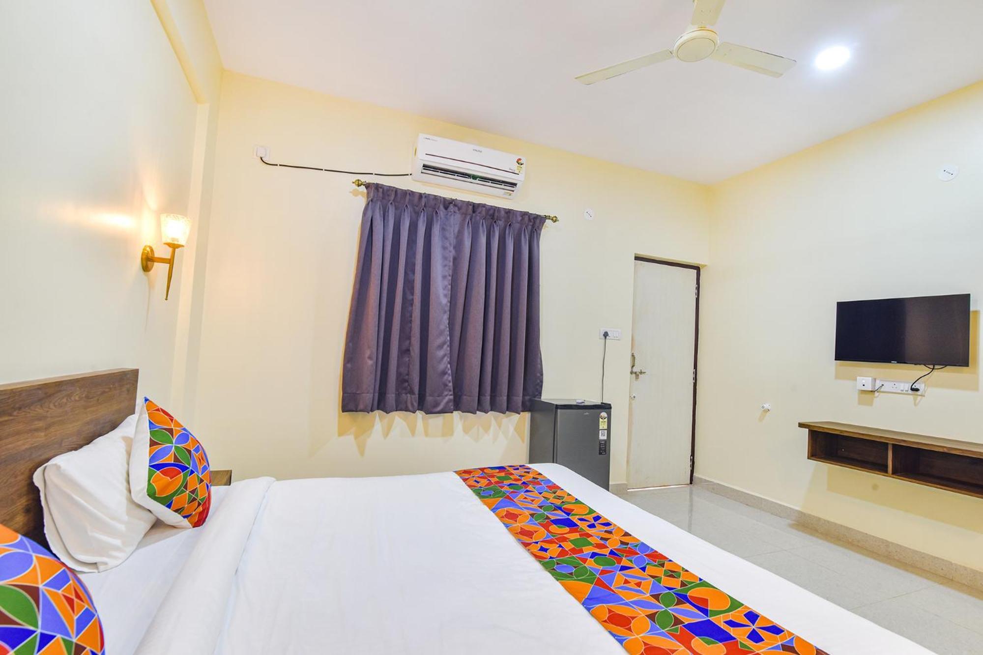 Fabhotel Baga Tulip - 500M From Baga Beach المظهر الخارجي الصورة